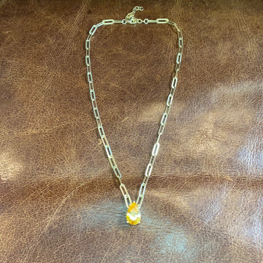 Beautiful necklace!